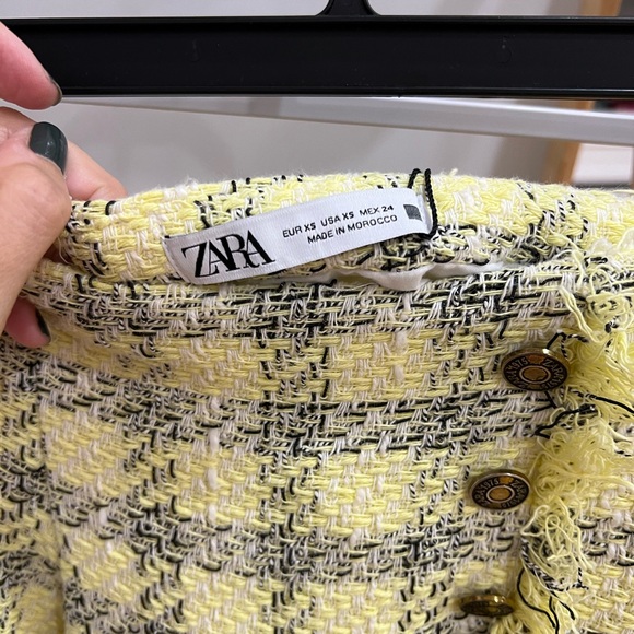 Zara textured mini skirt - Picture 4 of 4